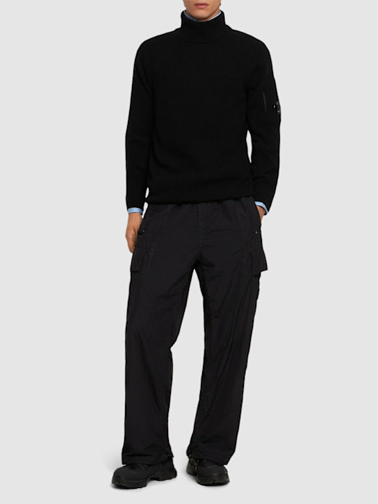 Full Rib Turtleneck Knit black kn184