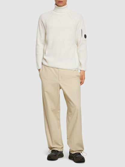 Full Rib Turtleneck Knit kn184