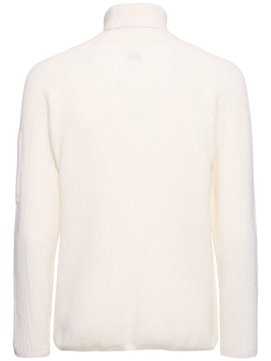 Full Rib Turtleneck Knit kn184